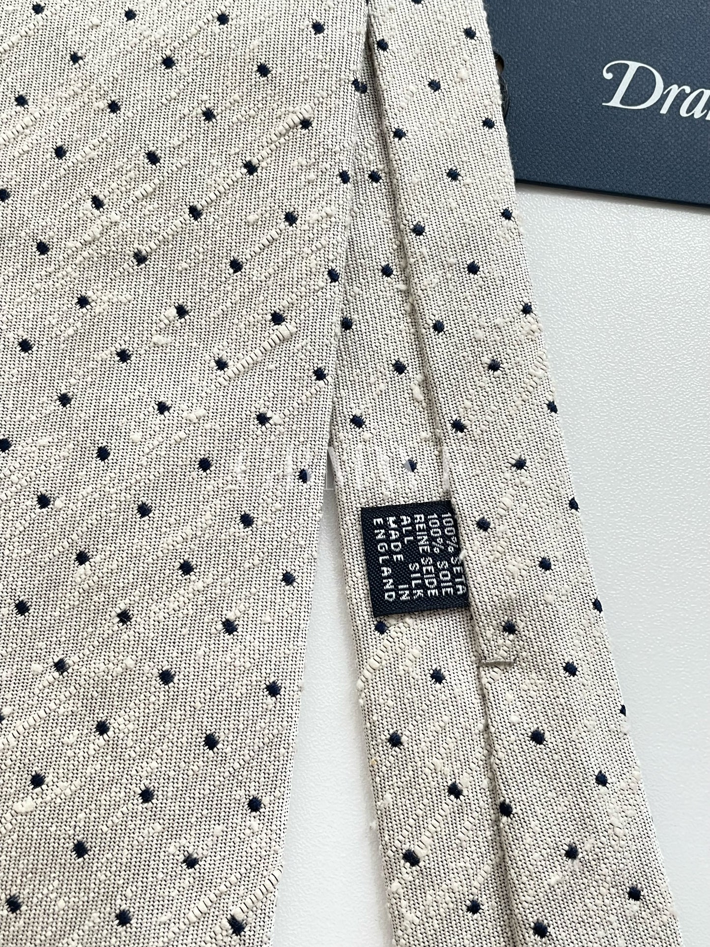 Drakes Handmade Polka Dot Hand-rolled Silk Tie With Tag