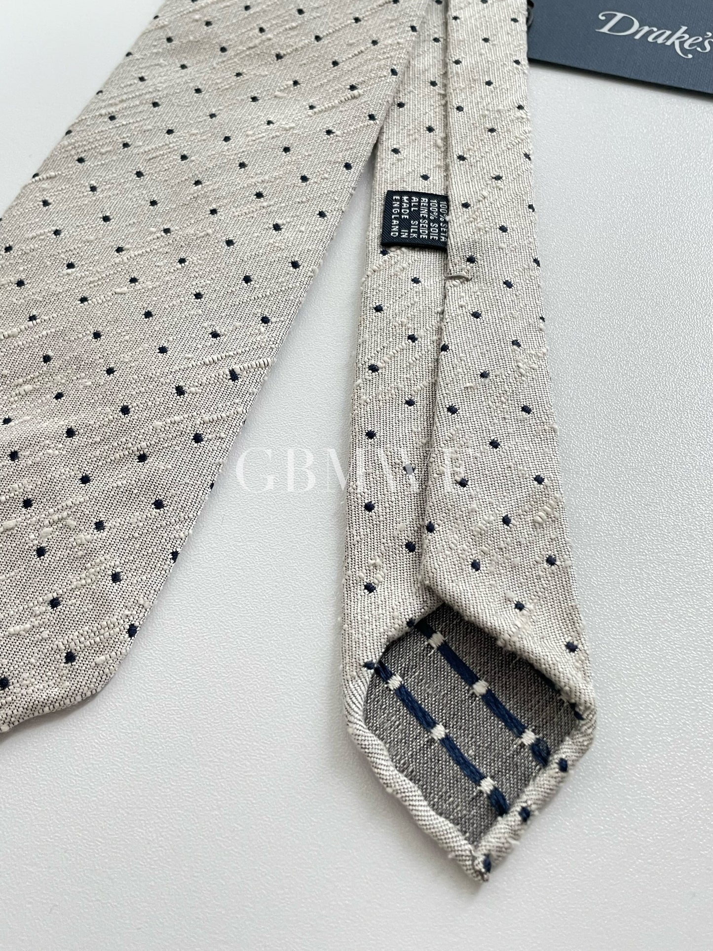 Drakes Handmade Polka Dot Hand-rolled Silk Tie With Tag