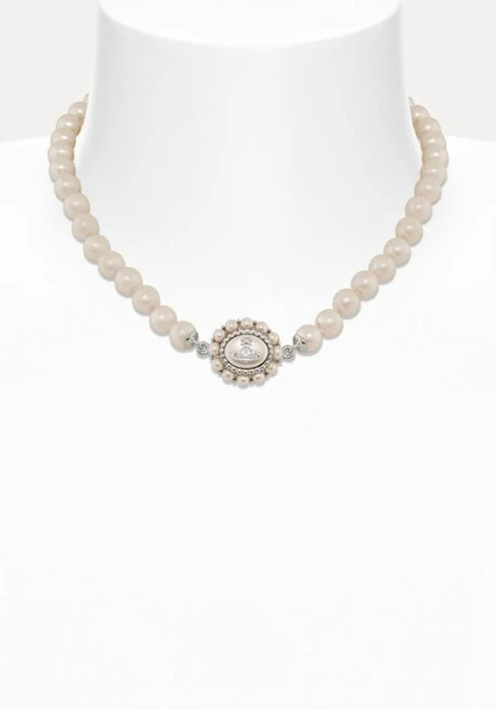 Vivienne Westwood Amaya Large Pearl Silver necklace W1