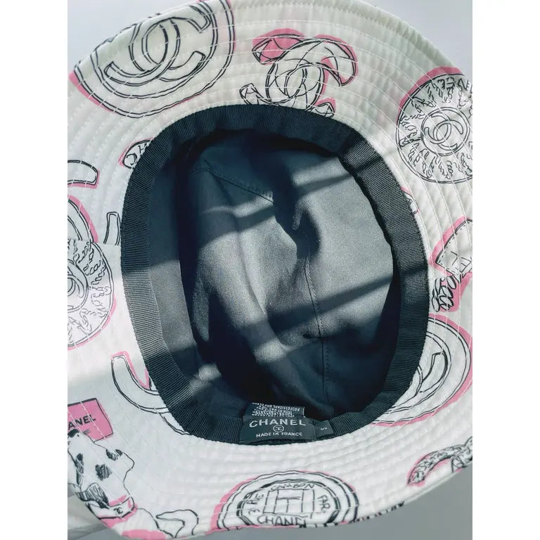 Chanel 23P Cotton Bucket Hat White/Black/Pink With Dog Logo Size S