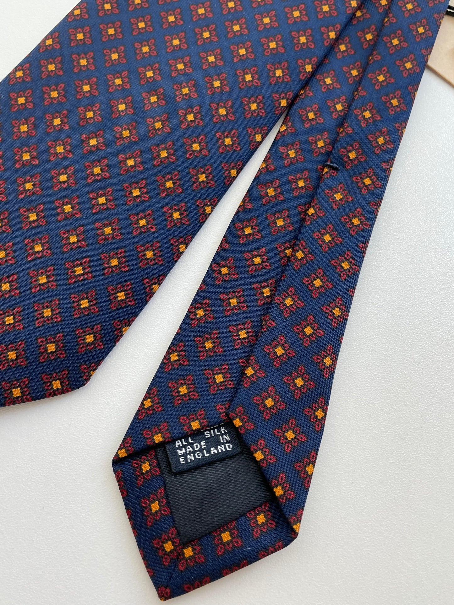 Drakes x Henry Bucks Handmade Tipped Silk With Tag