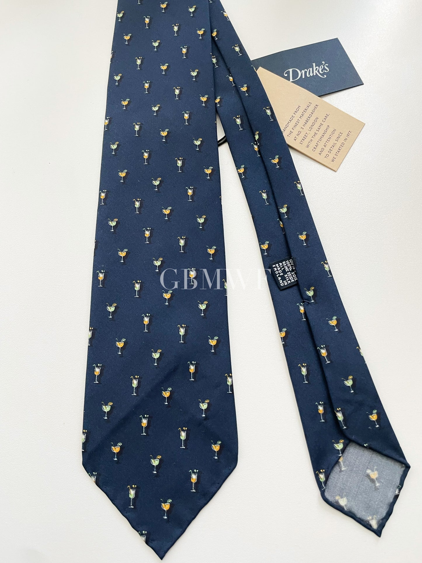 Drakes Cocktail Pattern Hand-rolled Edge Silk Handmade Tie With Tag