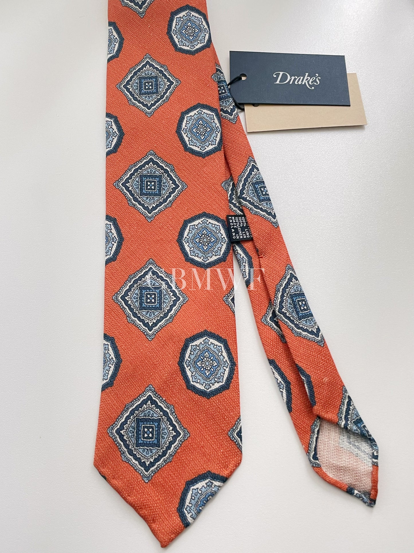 Drakes Hand-rolled Edge Silk Handmade Tie With Tag