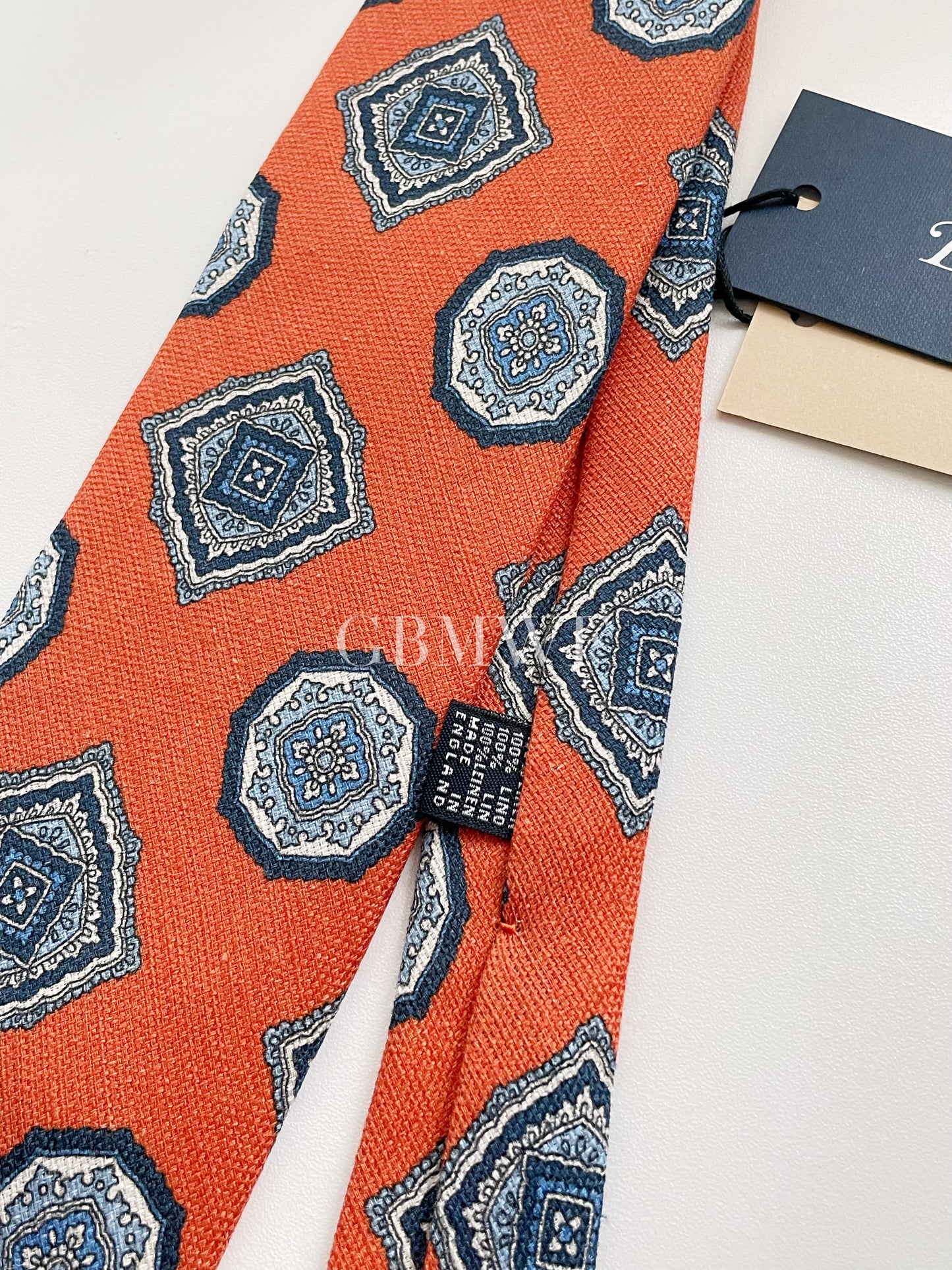 Drakes Hand-rolled Edge Silk Handmade Tie With Tag