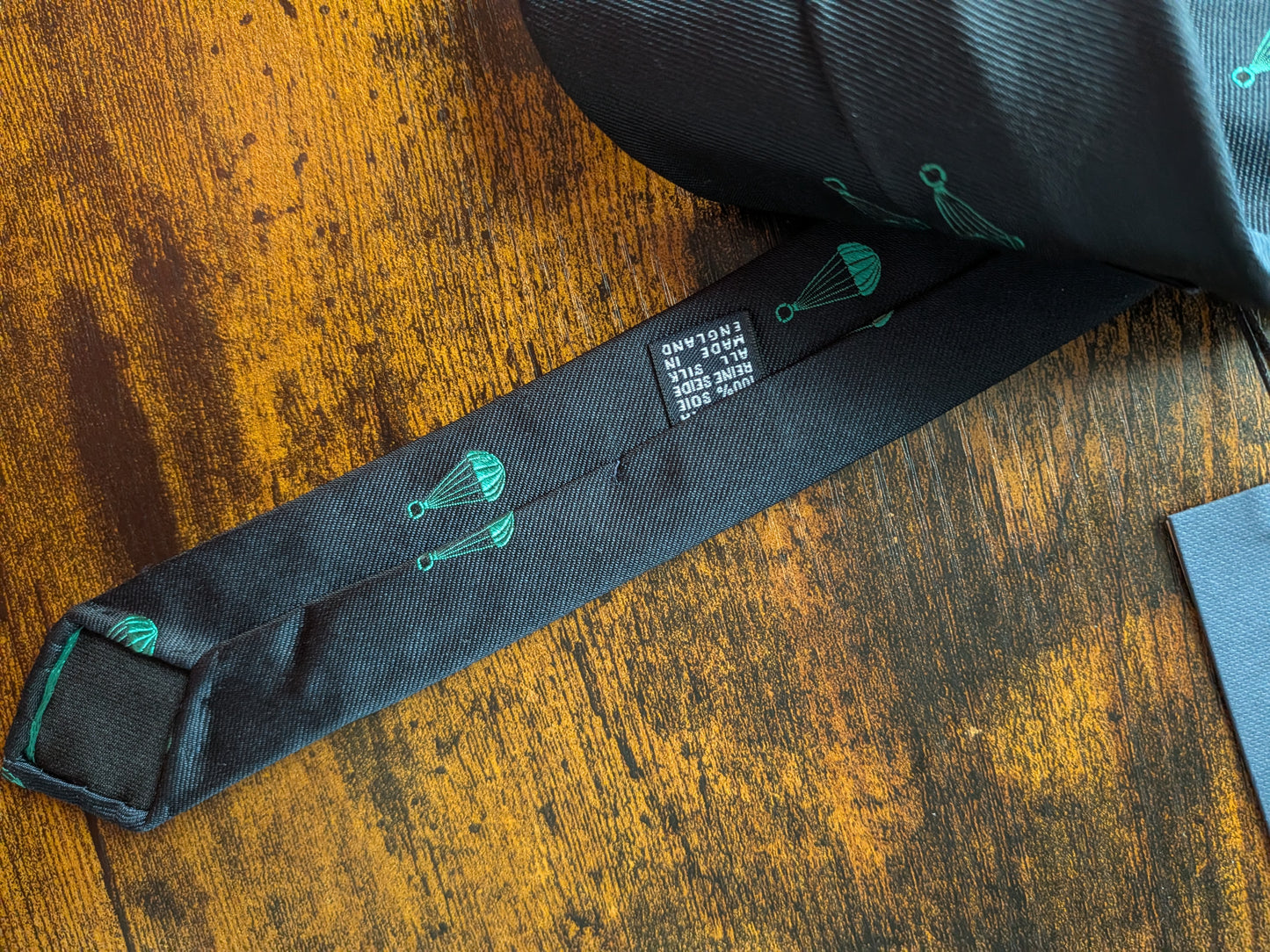 Drakes Dark Navy Parachute Motif Handmade Tipped Silk Tie With Tag Limited Edition