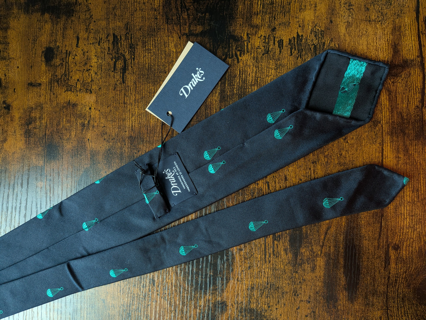 Drakes Dark Navy Parachute Motif Handmade Tipped Silk Tie With Tag Limited Edition